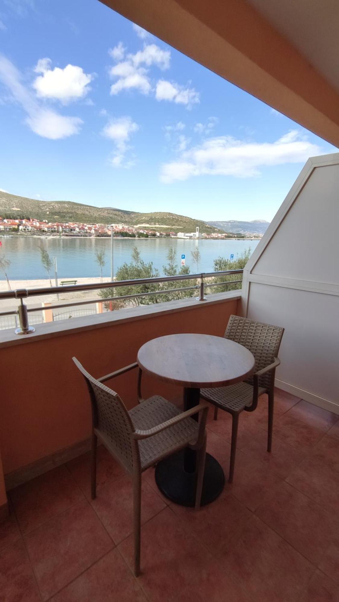 Apartments Kapetanovi Dvori Trogir Eksteriør bilde