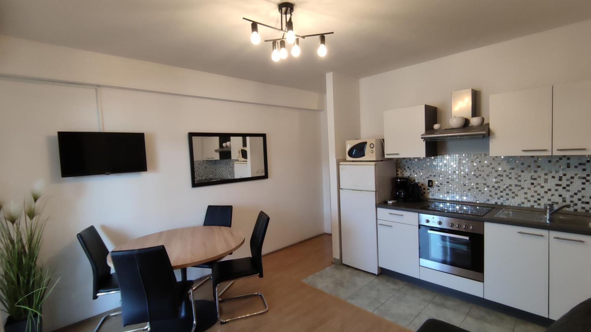 Apartments Kapetanovi Dvori Trogir Eksteriør bilde